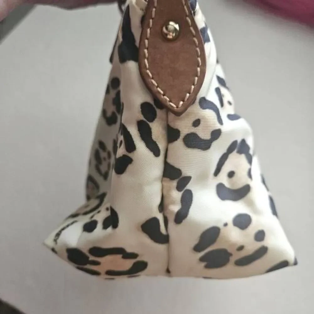 DOONEY AND BOURKE‎ SMALL CROSSBODY SATCHEL